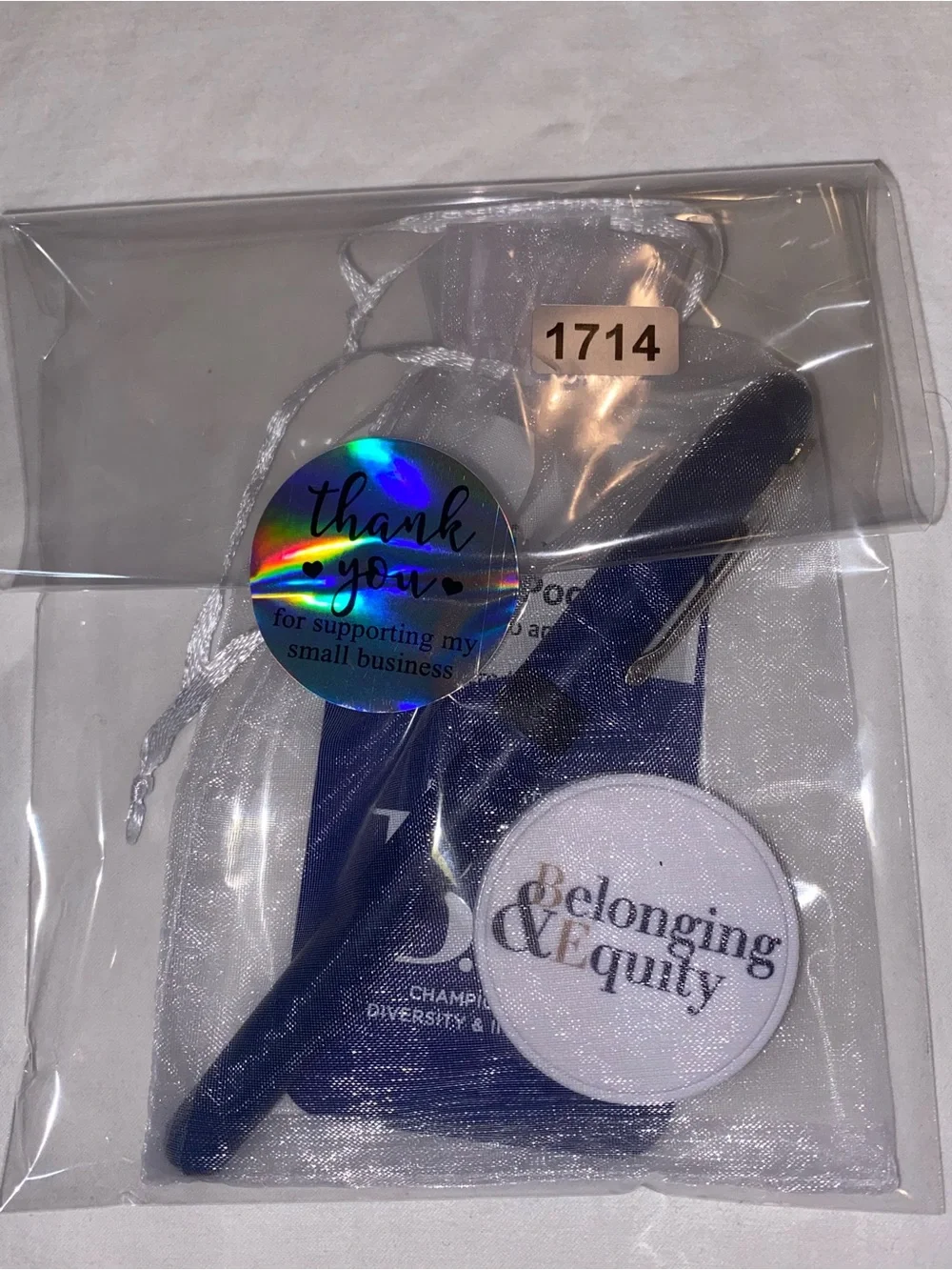 Ralph Lauren White and Navy Branded Pen & PopSocket Set